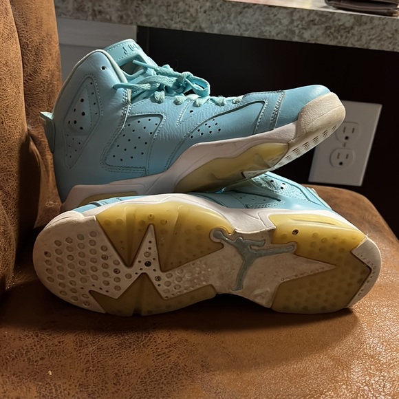 2017 Air Jordan 6 Retro GG 'Pantone' Size 6, slightly worn! - Picture 3 of 3